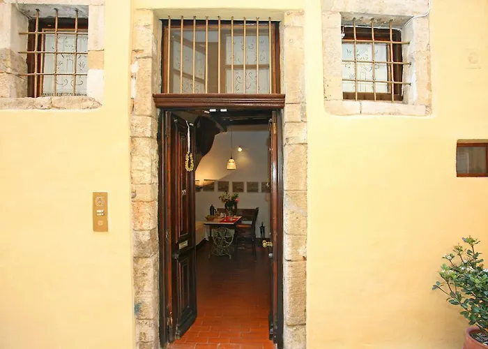 דירה Myron House *